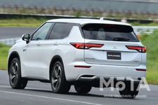三菱 新型アウトランダーPHEV