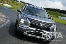 三菱 新型アウトランダーPHEV