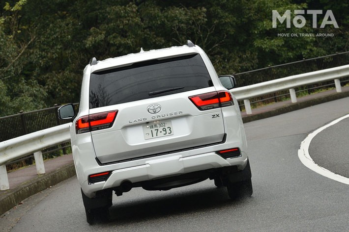 トヨタ 新型ランドクルーザー300 試乗