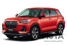 ダイハツ 新型ロッキー Premium G HEV（2WD・e-SMART HYBRID）[ボディカラー；コンパーノレッド／2021年11月1日（月）一部改良]