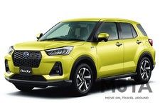 ダイハツ 新型ロッキー Premium G HEV（2WD・e-SMART HYBRID）[ボディカラー：マスタードイエローマイカメタリック／2021年11月1日（月）一部改良]