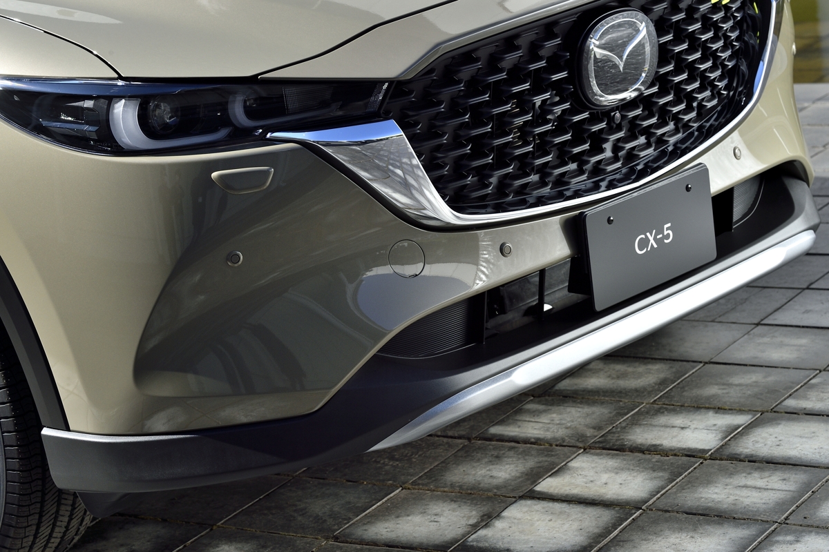 マツダ Cx 5特別仕様車 フィールドジャーニー のガソリンとディーゼルモデル比較 価格差約30万円あるも機能はほとんど同じ アウトドアに頻繁に出かけるならディーゼルがオススメ グレード比較 Mota マツダ Cx 5特別仕様車 フィールドジャーニー のガソリンとディーゼルモデル比較 価格差約30万円あるも機能はほとんど同じ アウトドアに頻繁に出かけるならディーゼルがオススメ グレード比較 Mota