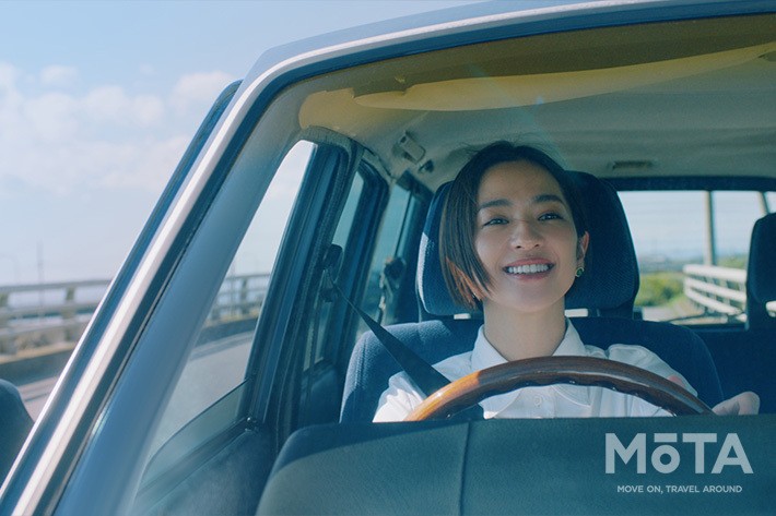 ドライブ好きの中村アンさんも笑顔に ユピテルの全周囲360 ドラレコ 新cmがスタート 動画あり 業界先取り 業界ニュース 自動車 ニュース22国産車から輸入車まで Mota