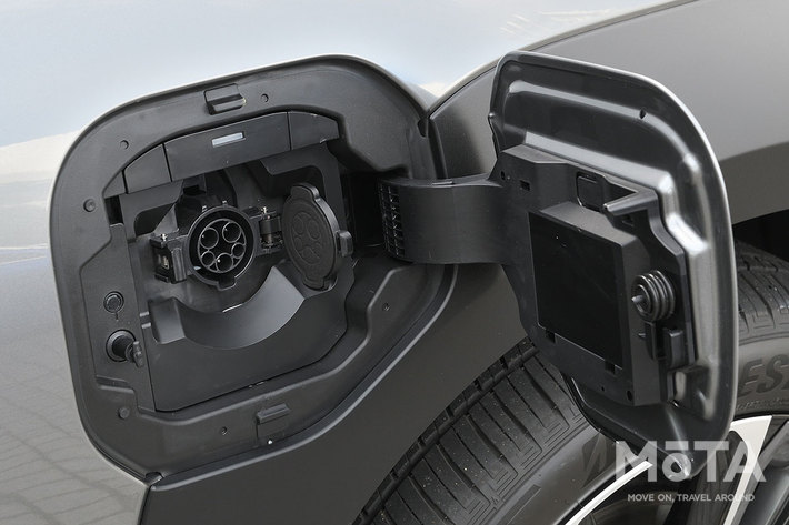 トヨタ 新型BEV（電気自動車）「bZ4X（ビーズィーフォーエックス）」日本仕様・プロトタイプ車両[2022年・年央発売予定]