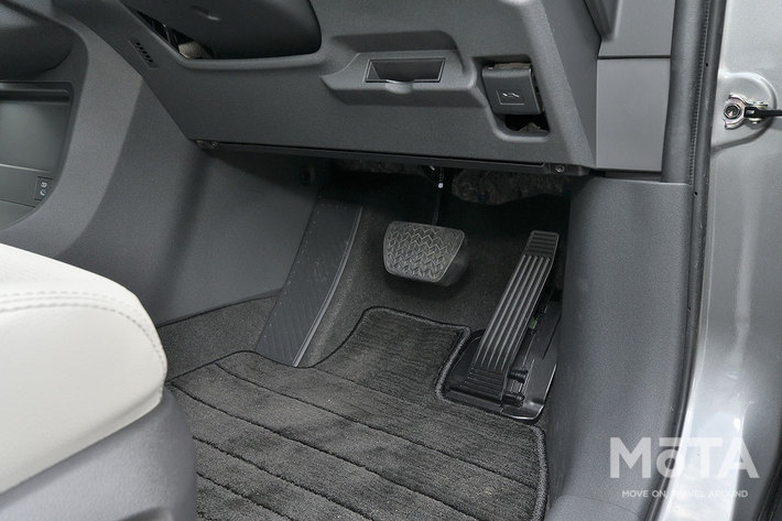 トヨタ 新型BEV（電気自動車）「bZ4X（ビーズィーフォーエックス）」日本仕様・プロトタイプ車両[2022年・年央発売予定]