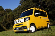 ホンダ N-VAN「車中泊仕様」純正アクセサリー装着車