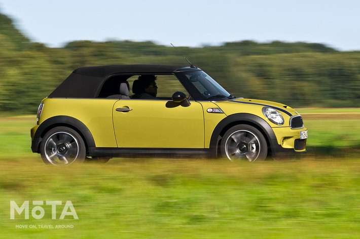 ミニ コンバーチブル（2代目）[2009年4月15日発売／海外仕様]