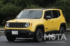 ジープ レネゲード トレイルホーク（4×4／ボディカラー：ソーラーイエローC/C：トレイルホーク専用色）[2015年9月1日発売]