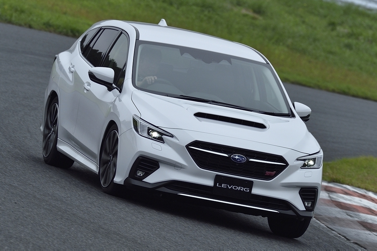 新たに3つのカラーが追加された新型レヴォーグ 全８色のカラーバリエーションを全部見せ 話題を先取り 新型車解説21 Mota