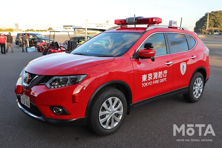 東京消防庁 査察広報車「日産 エクストレイル」／日産自動車イベント「＃日産あんばさだー　はたらくクルマ3」［2021年11月23日（祝）／会場：GRANDRIVE（グランドライブ／神奈川県横須賀市）］