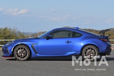 スバル 新型BRZ  STIパーツ装着車