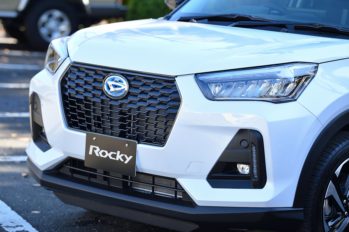 ダイハツ ロッキーに三菱 エクリプスクロスと新型車効果は絶大 21年11月の新車販売でダイハツ と三菱が特に好調のワケ 話題を先取り 新型車解説21 Mota