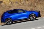 レクサス 新型NX 350 “F SPORT”[ボディカラー：ヒートブルーコントラストレイヤリング]