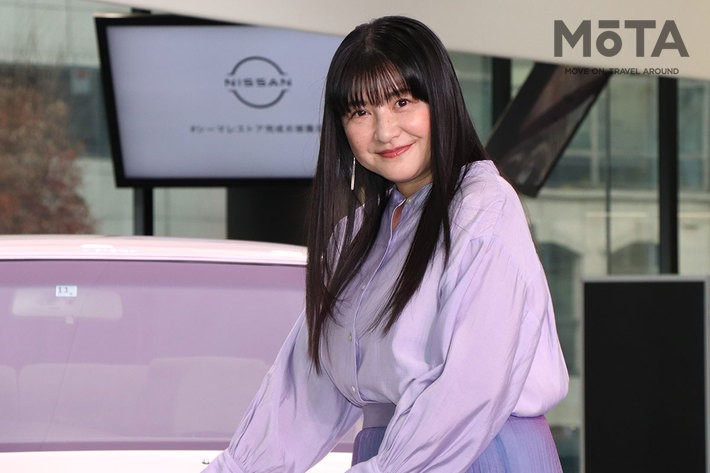 伊藤かずえさん 新車の香りがする 31年 26万キロ連れ添った愛車 シーマ との再会に思わず涙 日産がシート地まで復刻させるフルレストアを実施 画像ギャラリー No 53 話題を先取り 新型車解説22 Mota