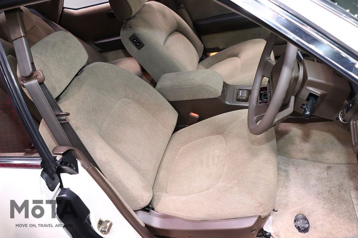 日産自動車 伊藤かずえさん「シーマ レストア完成お披露目会」[会場：NISSAN CROSSING（東京都中央区銀座）／2021年12月7日（火）]