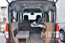 ホンダ N-VANベースの軽モバイルオフィスカー