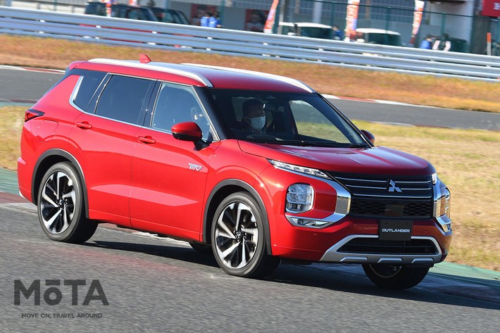 三菱 新型アウトランダーPHEV