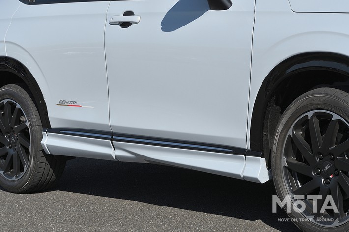 ホンダ 新型ヴェゼル 無限パーツ装着車