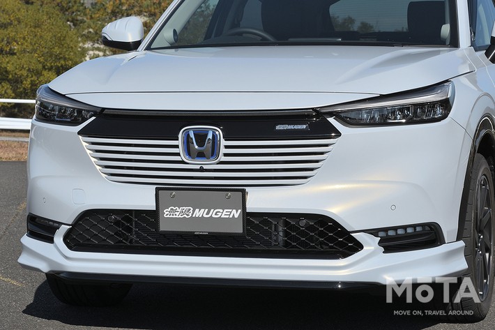 新型ヴェゼル、スポーティさとプレミア感を付与するエクステリアパーツ