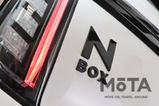 ホンダ 新型N-BOX 特別仕様車「N-BOX カスタム STYLE+ BLACK（スタイルプラス ブラック）」[2021年12月16日（木）一部改良]