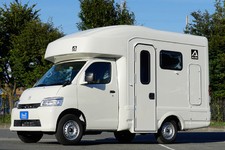 待望のライトサイズキャブコンを新発売！ 新型ボンゴをベースにしたオシャレなキャンピングカー『アレン・ハイ／アレン・ロー』／AtoZ【Vol.4】