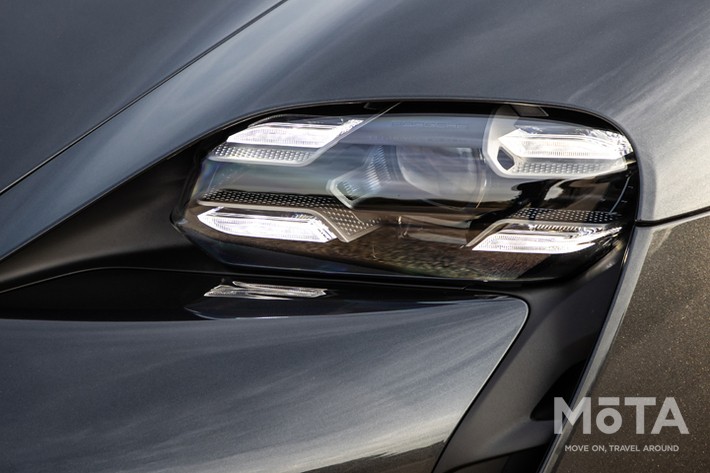 ポルシェ タイカン4S（Taycan 4S）