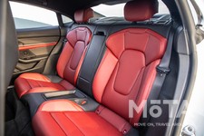 ポルシェ タイカン4S（Taycan 4S）