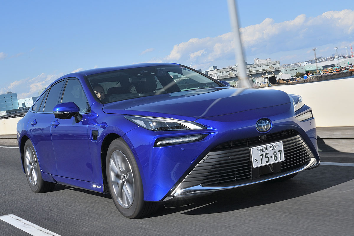 トヨタにもあった 意外と知られていないトヨタのハンズオフ機能 アドバンスド ドライブ を公道でテスト 超カンタンかつ高精度な作動に驚愕 徹底検証 22年新型車種ー試乗レポート Mota
