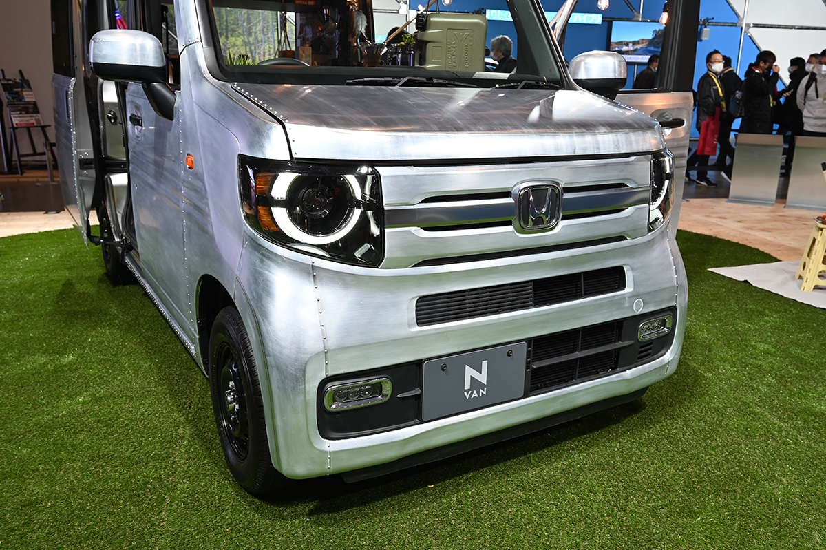ホンダ N-VANがトレーラー風カフェに大変身！ N-VAN カスタム「3rd