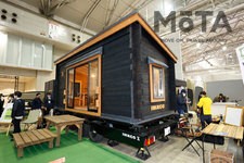 BESS「走るログ小屋 IMAGO X」【アウトドアイベント「TOKYO OUTDOOR SHOW（東京アウトドアショー）2022」／2022年1月14日（金）～16日（日）／幕張メッセ（千葉県）]