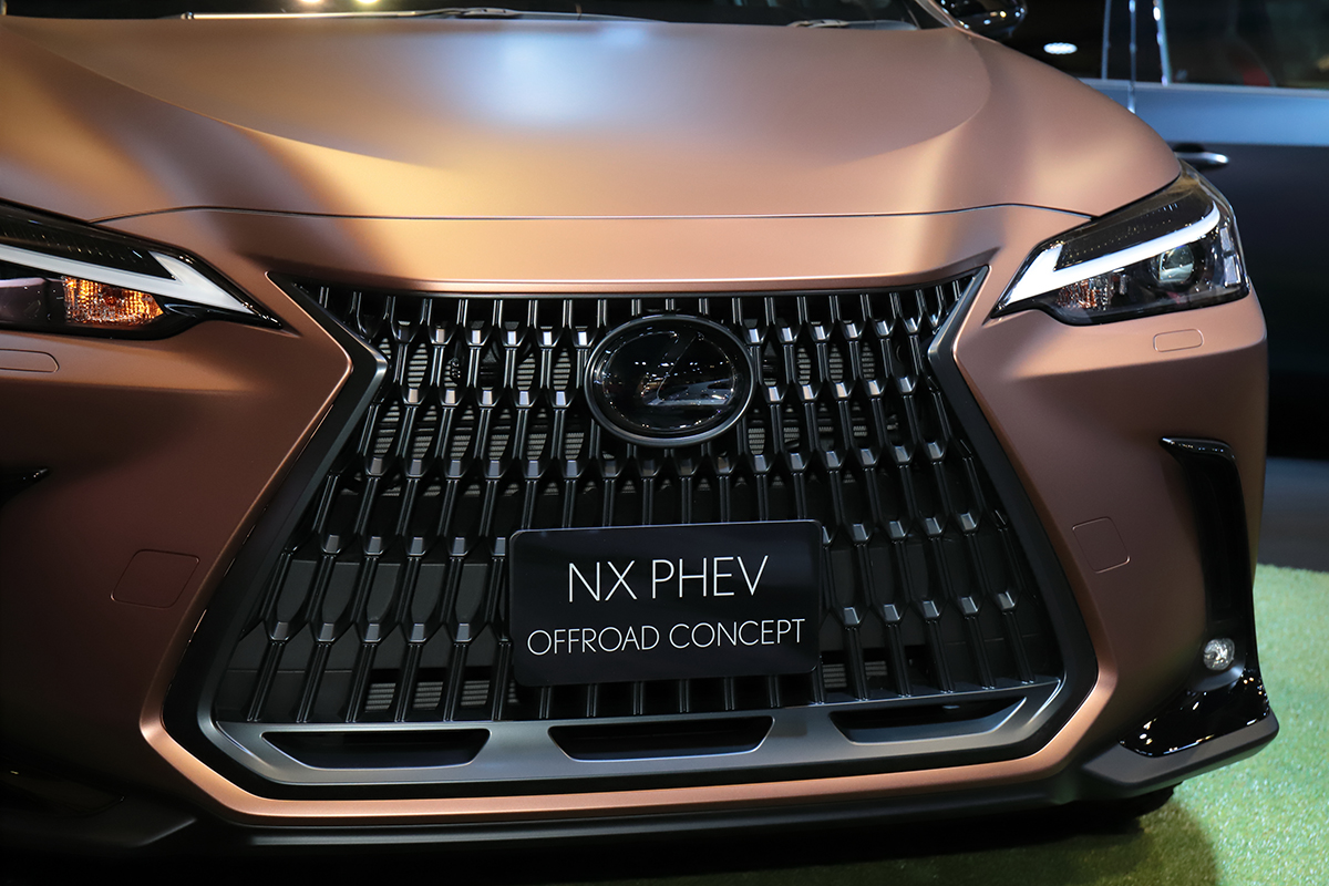 レクサス 新型nxをオフロードテイストに 水素エンジンのバギーも登場 多様化するニーズに応えたコンセプトカー だ 東京オートサロン22 話題を先取り 新型車解説22 Mota