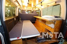 7th E-Life by CRAFTPLUS「トヨタ ハイエース」（200系）用デニム生地シートカバー【東京アウトドアショー2022】