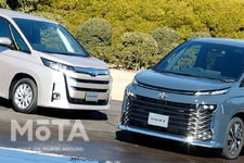 トヨタ 新型ノア／ヴォクシー（左）「トヨタ 新型ノア Z（ハイブリッド・2WD・7人乗り）」／（右）「トヨタ 新型ヴォクシー Ｓ-Z（ハイブリッド・2WD・7人乗り）」[2022年1月13日フルモデルチェンジ]