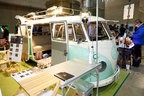 TOYMOCKブースのレトロなワーゲンバス「VW タイプ2（T1）」【東京アウトドアショー】