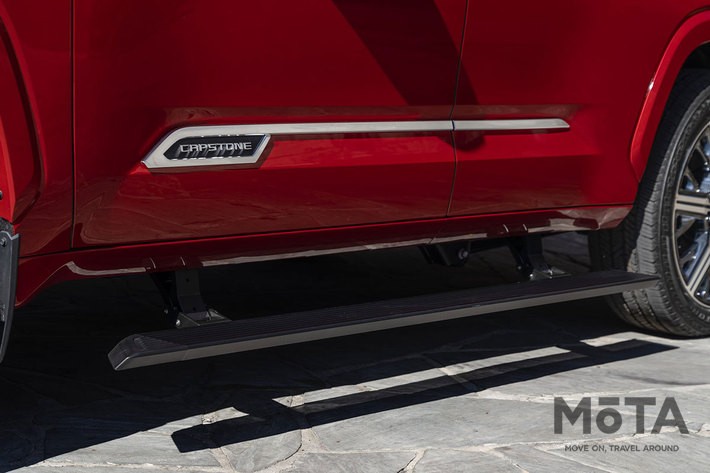 トヨタ 新型セコイア Capstone[2023年モデル]