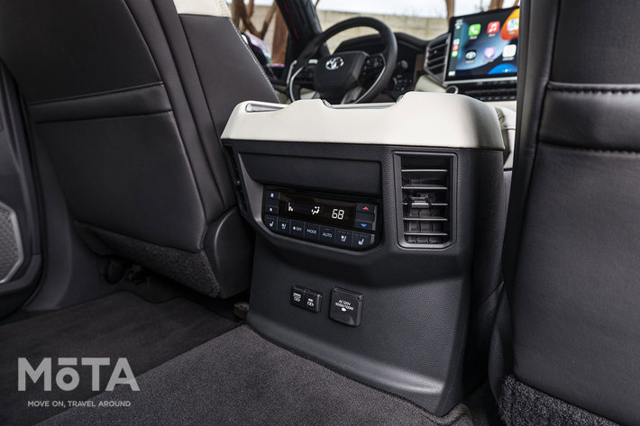 トヨタ 新型セコイア Capstone[2023年モデル]