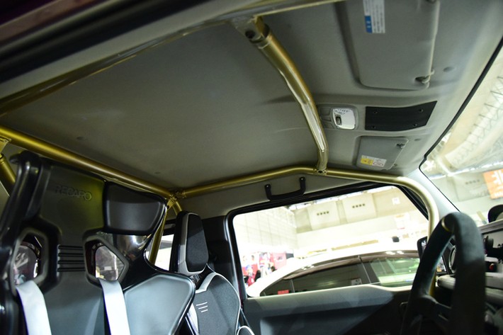 ショウワガレージ