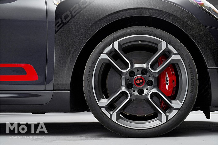 ミニ ジョン・クーパー・ワークスGP