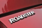 マツダ 新型ロードスター「RS」（6速MT）[2021年12月16日一部改良モデル／4代目・ND型]