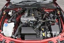 マツダ 新型ロードスター「RS」（6速MT）[2021年12月16日一部改良モデル／4代目・ND型]