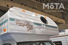トヨタ タウンエーストラックをベースにしたキャンピングカー「M.Y.S ミスティック／レジストロ アウル」【ジャパンキャンピングカーショー2022】