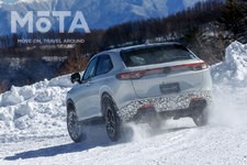 ホンダ 新型ヴェゼル カスタムコンプリートカー「VEZEL e:HEV Modulo X Concept（ヴェゼル イー エイチ イーブイ モデューロエックス コンセプト）」[プロトタイプ・カモフラージュ装飾付きテスト車両]