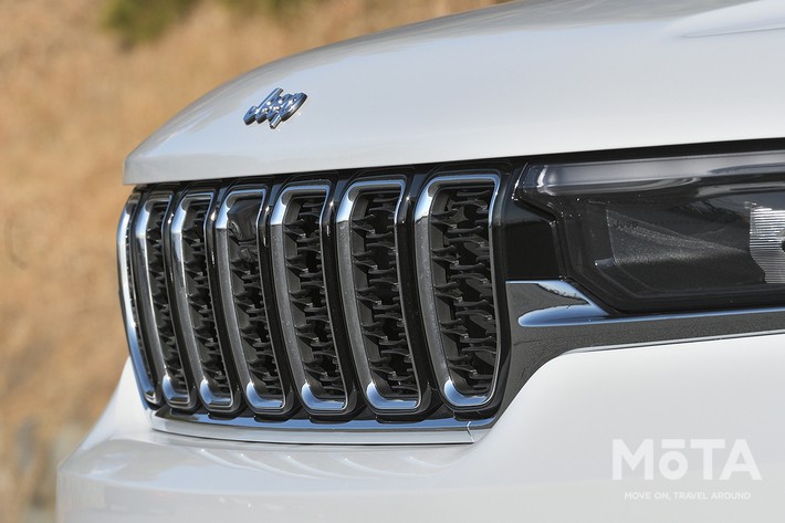 Jeep Grand Cherokee L Lmited／ジープ グランドチェロキー L リミテッド