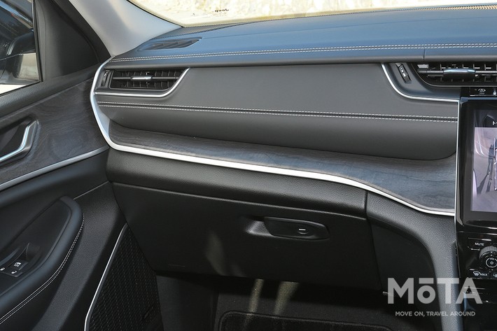 Jeep Grand Cherokee L Lmited／ジープ グランドチェロキー L リミテッド