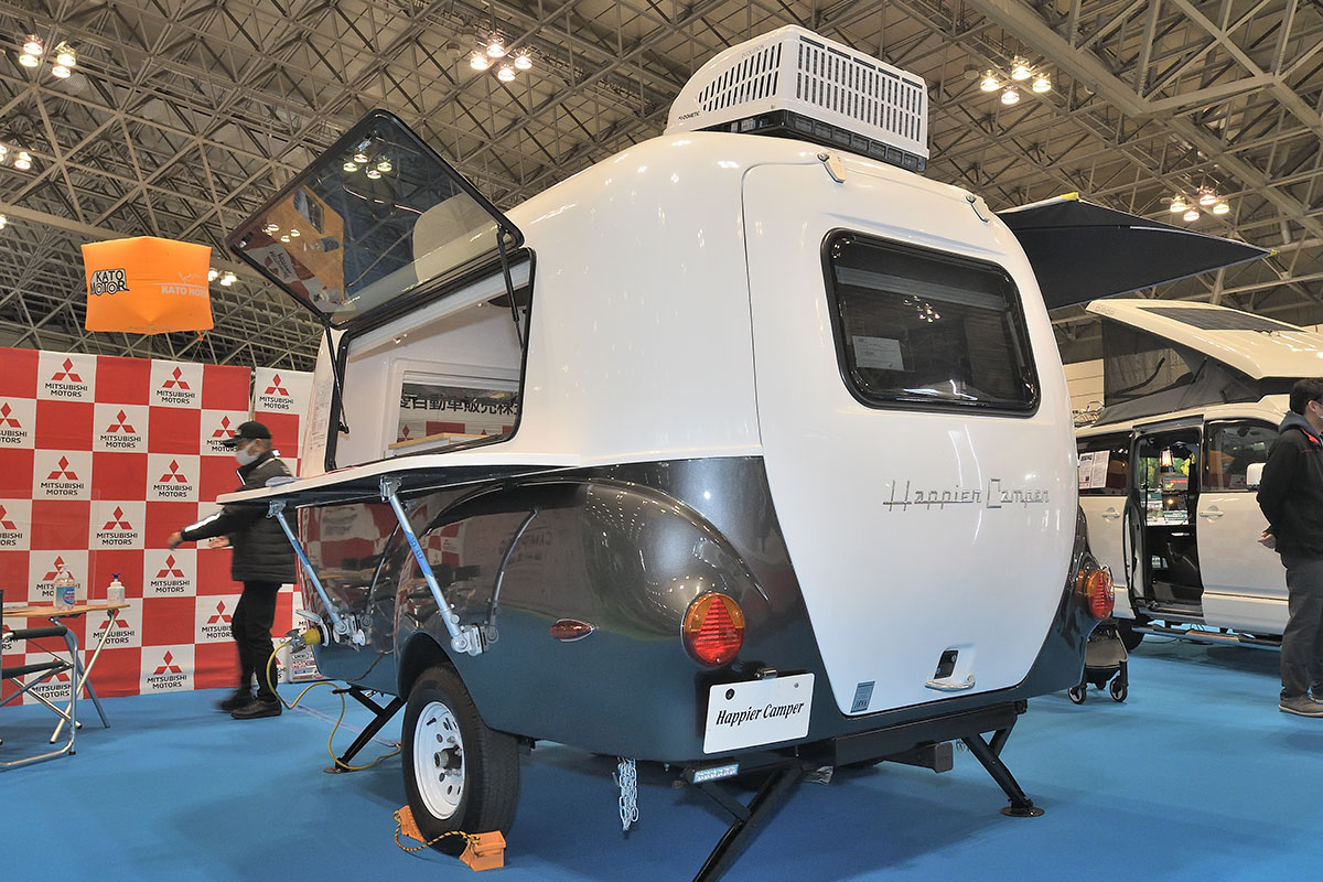 内装がまるで レゴ アレンジ自由自在な楽しいアメリカンキャンパー ハピアキャンパー Hc1 ジャパンキャンピングカー ショー22 話題を先取り 新型車解説22 Mota