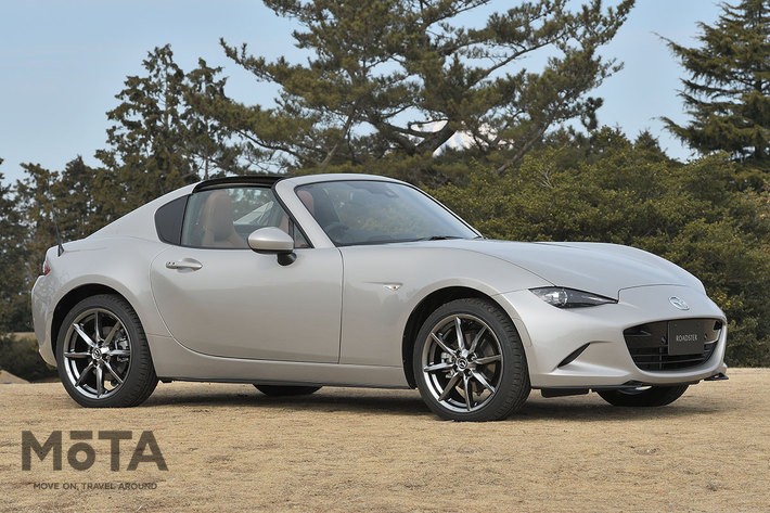 マツダ 新型ロードスターRF「VS Terracotta Selection」（6速AT）[2021年12月16日一部改良モデル／4代目・ND型]