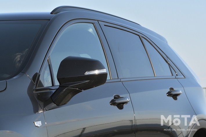 キャデラック XT4 スポーツ