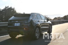 キャデラック XT4 スポーツ