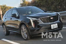 キャデラック XT4 スポーツ