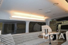 トヨタ ハイエース（200系） キャンピングカー（バンコンバージョン）「ウィニー」（ダイレクトカーズ）【ジャパンキャンピングカーショー2022】